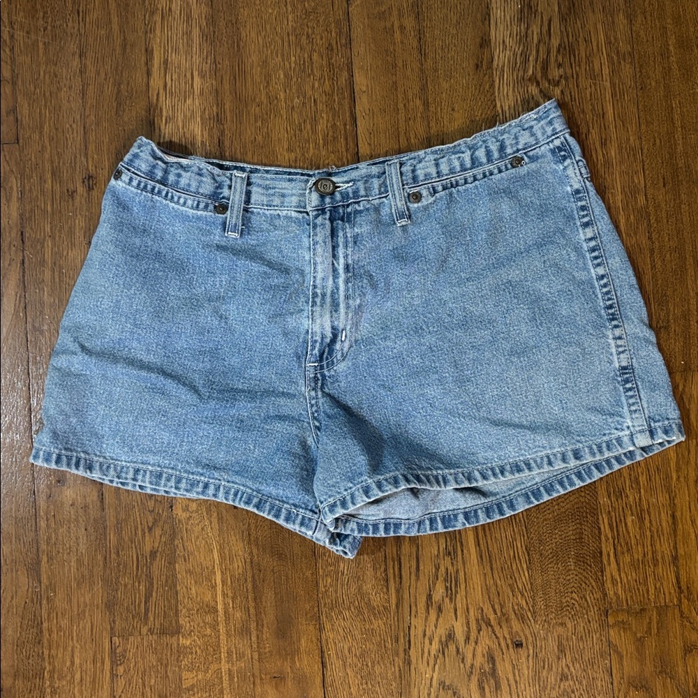 L.E.I. Women’s Jean Shorts, Great Condition! Junior’s Size 7, 100% Cotton